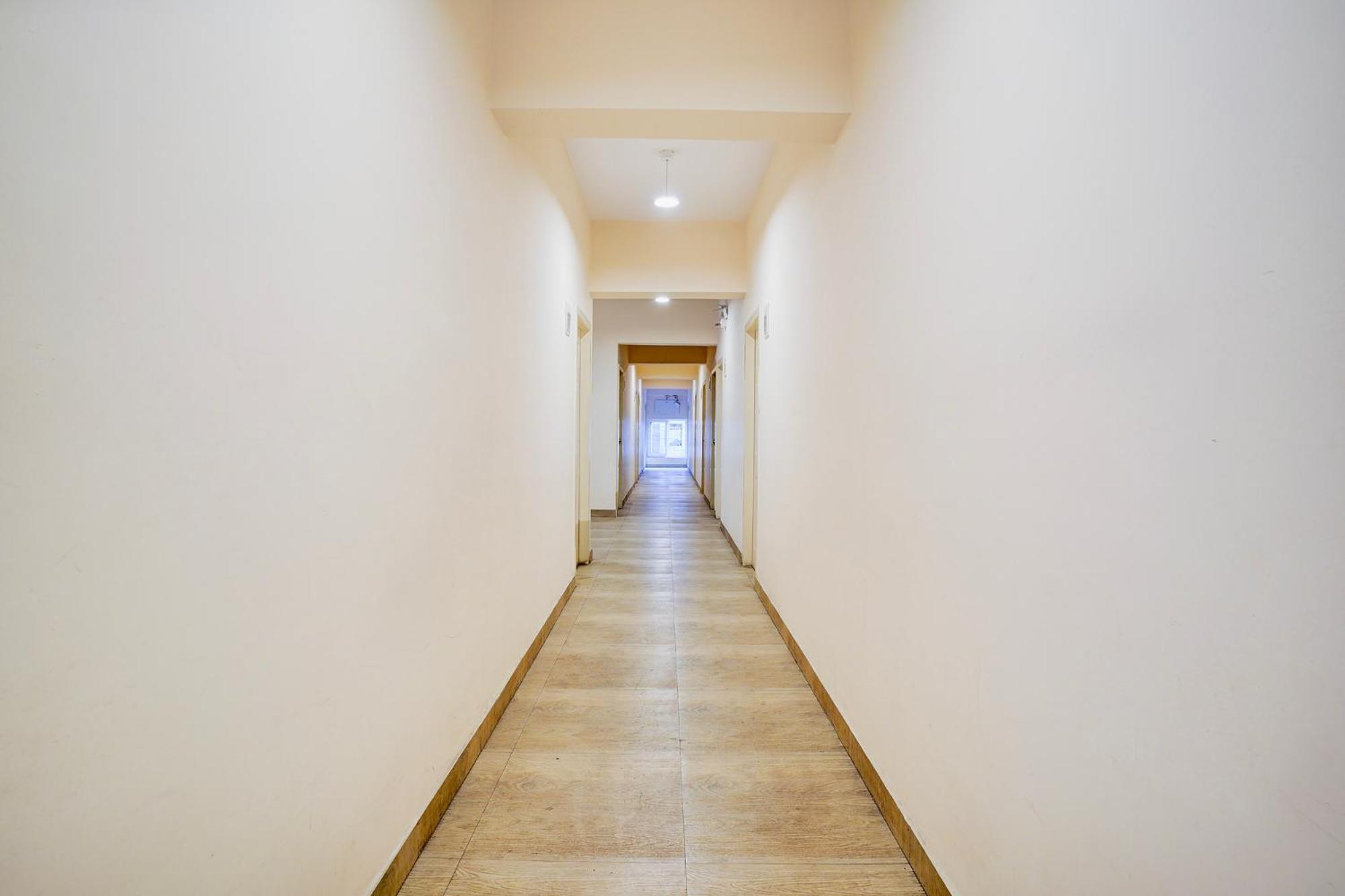 Fabhotel Grk Comforts - Jayanagar Bangalore Esterno foto