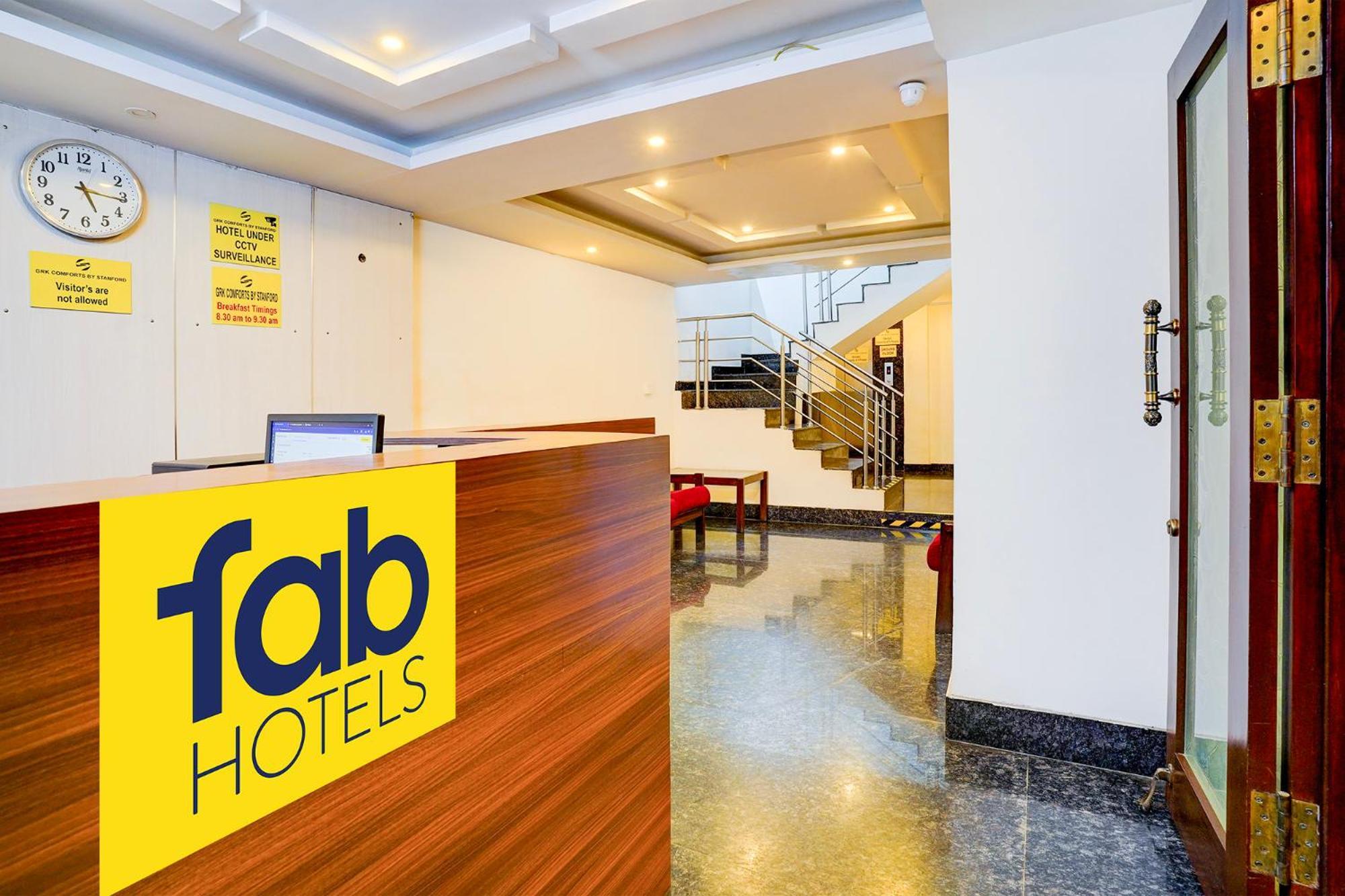 Fabhotel Grk Comforts - Jayanagar Bangalore Esterno foto