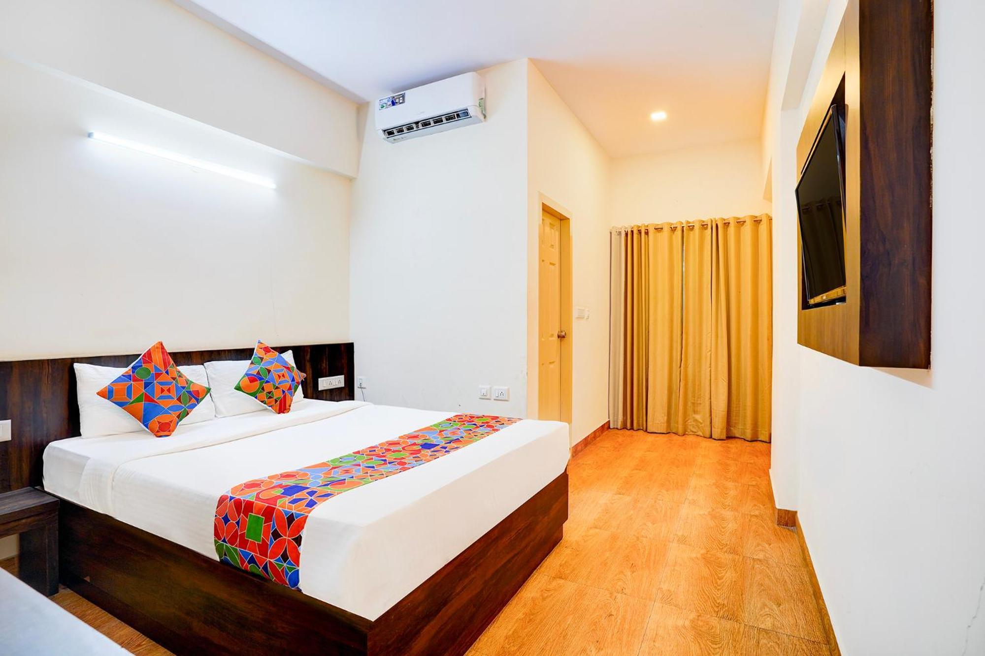 Fabhotel Grk Comforts - Jayanagar Bangalore Esterno foto